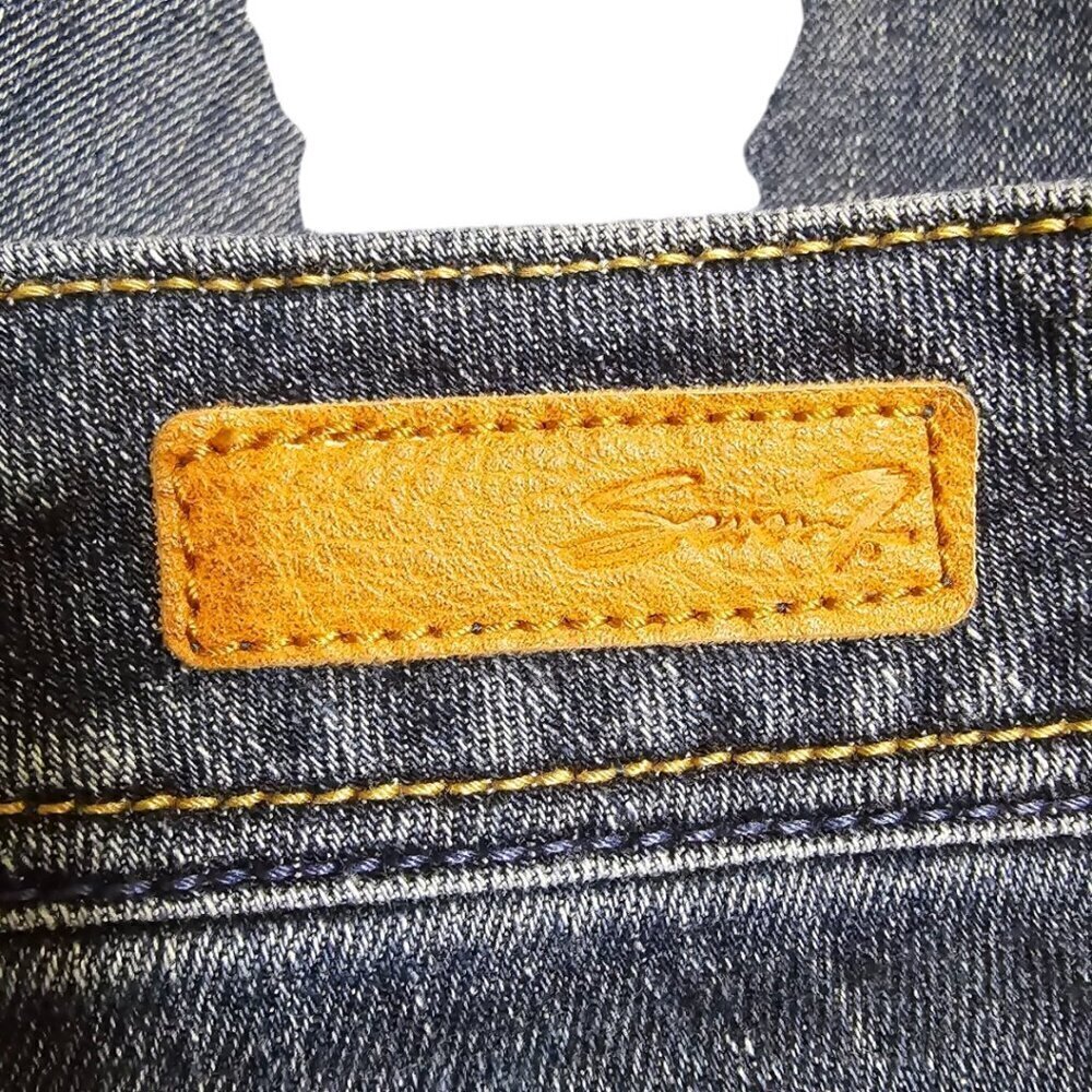 Seven7 Straight Leg Mid-Rise Embroidered Pocket Jeans in Pleasant Sz 22 - Picture 7 of 11